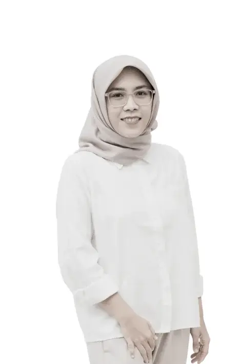 Potret Himmatul Azizah Almina